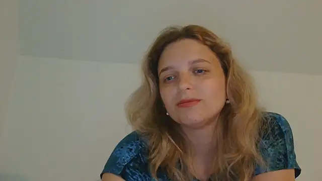 ElisSky301 online show from May 2026 08:39:01 PM