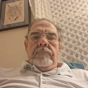 Snapshot of pena633 chatting on November 2025 09:40:01 AM pena633 online show from November 2025 09:40:01 AM