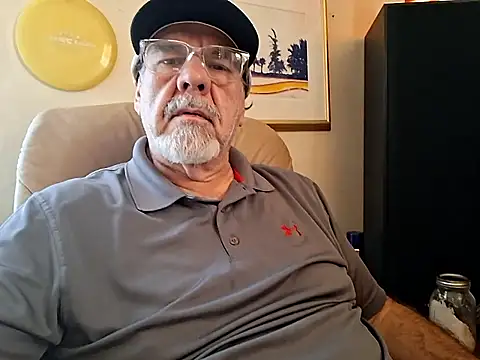 Snapshot of pena633 chatting on November 2025 01:17:02 PM pena633 online show from November 2025 01:17:02 PM