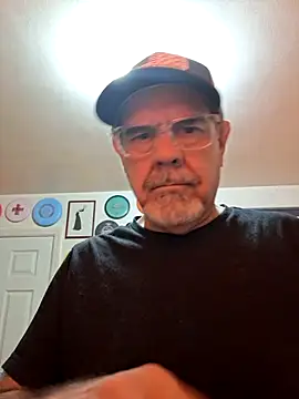 Snapshot of pena633 chatting on December 2025 01:32:01 AM pena633 online show from December 2025 01:32:01 AM