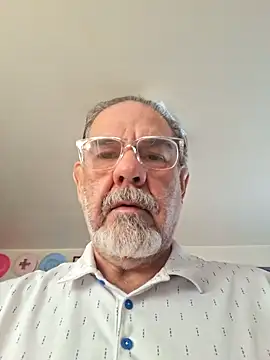 Snapshot of pena633 chatting on December 2025 03:16:02 PM pena633 online show from December 2025 03:16:02 PM