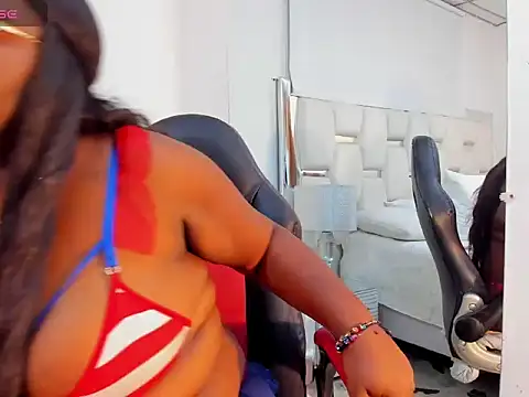 Snapshot of Britanny-Jhonsons chatting on October 2025 10:11:01 PM Britanny-Jhonsons online show from October 2025 10:11:01 PM