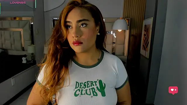 Snapshot of AnguelJones chatting on November 2025 04:13:01 AM AnguelJones online show from November 2025 04:13:01 AM