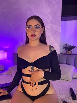 Snapshot of Beella1_ chatting on October 2025 01:11:01 PM Beella1 online show from October 2025 01:11:01 PM