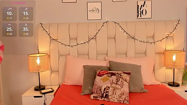 Snapshot of ameliebelle_ chatting on December 2025 12:25:02 PM ameliebelle online show from December 2025 12:25:02 PM