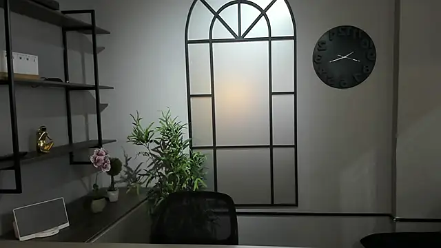 Snapshot of Lil_James chatting on February 2026 08:43:01 PM Lil James online show from February 2026 08:43:01 PM