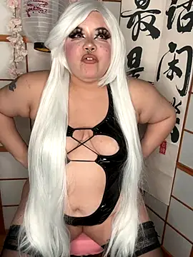 Snapshot of yum3doll chatting on November 2025 08:42:02 PM yum3doll online show from November 2025 08:42:02 PM