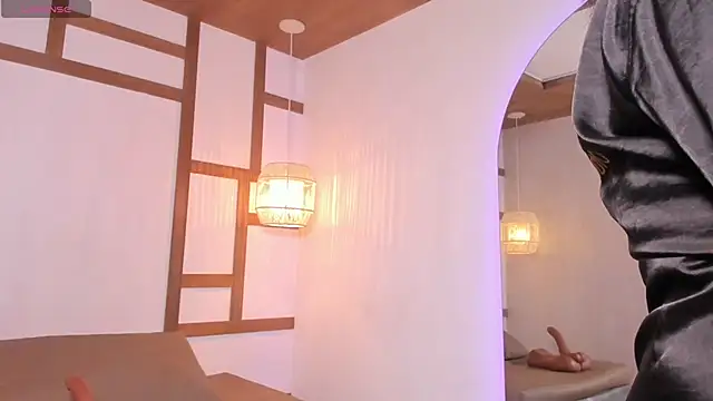 Snapshot of Viana_dior chatting on November 2025 10:31:01 PM Viana dior online show from November 2025 10:31:01 PM