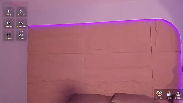 Snapshot of Viana_dior chatting on December 2025 10:27:02 PM Viana dior online show from December 2025 10:27:02 PM