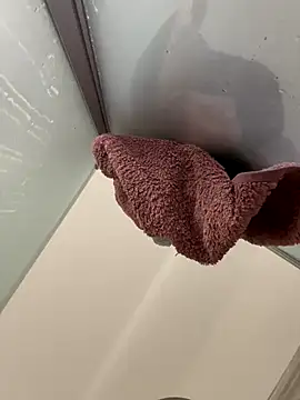 Snapshot of gatitalocahot chatting on November 2025 01:35:02 PM gatitalocahot online show from November 2025 01:35:02 PM