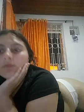 Layla Latina online show from January 2026 01:55:02 AM