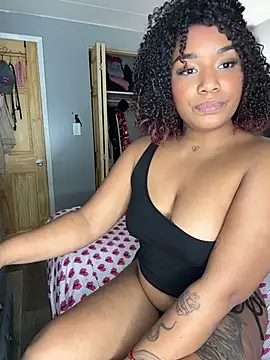 Nahomy Sara online show from March 2026 03:22:01 AM