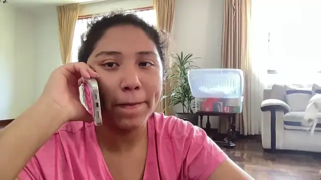 Kmiii21 online show from November 2025 05:48:01 PM