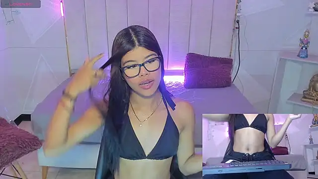 Sidney Brownn online show from October 2025 11:06:02 PM