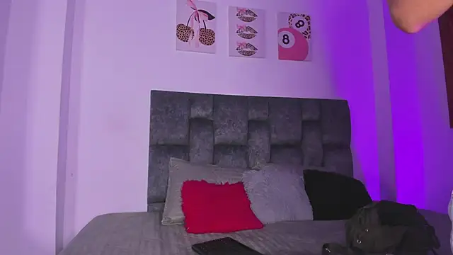 kittymonroe1 online show from June 2026 05:49:02 PM