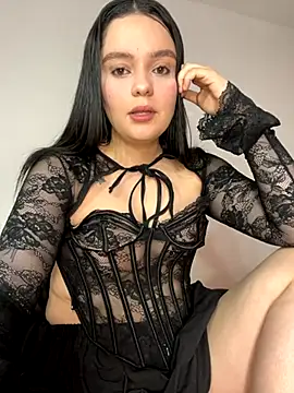 Snapshot of Selena_Roa chatting on October 2025 12:05:02 PM Selena Roa online show from October 2025 12:05:02 PM