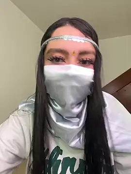 Snapshot of Selena_Roa chatting on December 2025 02:45:02 PM Selena Roa online show from December 2025 02:45:02 PM