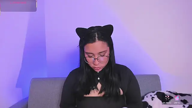 Snapshot of miah_storm chatting on December 2025 11:43:01 PM miah storm online show from December 2025 11:43:01 PM