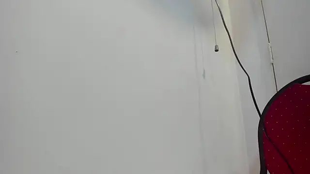 mirandaduboiss online show from June 2026 05:06:02 PM