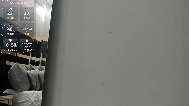 mirandaduboiss online show from June 2026 05:17:02 PM