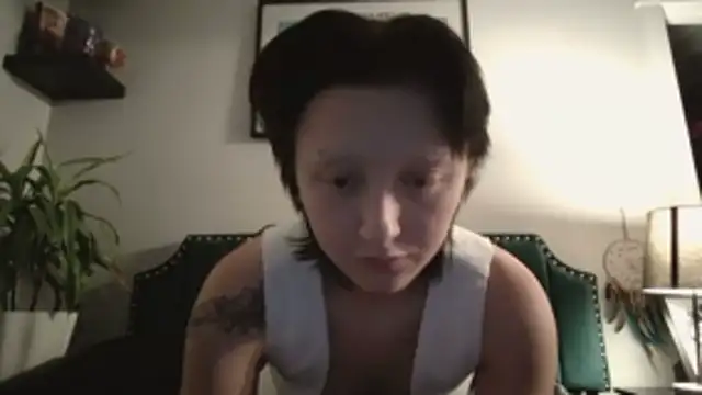 Snapshot of kutekiwi chatting on October 2025 05:10:01 AM kutekiwi online show from October 2025 05:10:01 AM