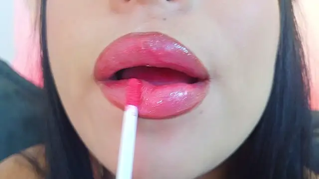 mia roux1 online show from March 2026 09:30:02 PM