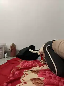 Snapshot of Irin_jo chatting on November 2025 08:40:01 AM Irin jo online show from November 2025 08:40:01 AM