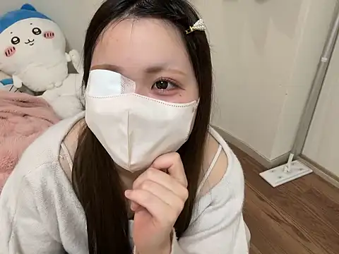 Snapshot of pomu_chan chatting on December 2025 05:25:02 AM pomu chan online show from December 2025 05:25:02 AM