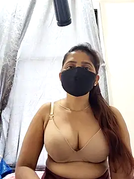 Snapshot of Bengoli_couple chatting on December 2025 10:52:02 AM Bengoli couple online show from December 2025 10:52:02 AM