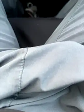 Rico1 1 online show from November 2025 07:52:02 AM