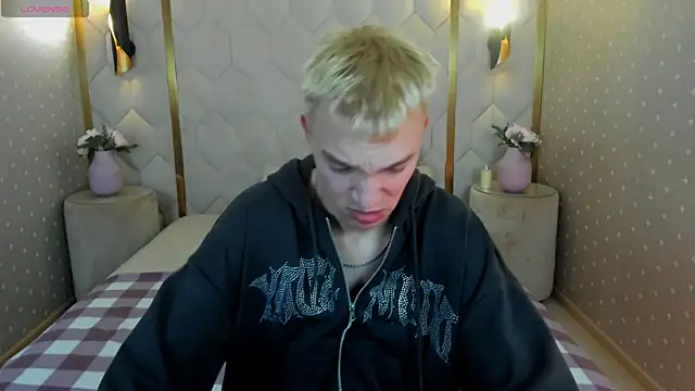 Derek Banville online show from December 2025 01:24:02 AM