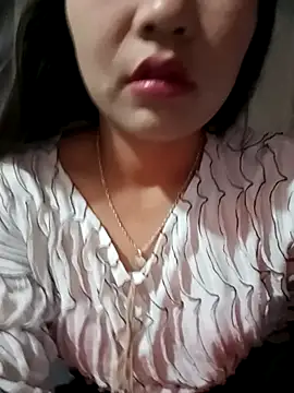 Snapshot of -Lanaa- chatting on November 2025 09:58:01 PM -Lanaa- online show from November 2025 09:58:01 PM