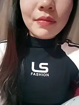 Snapshot of -Lanaa- chatting on November 2025 05:56:01 PM -Lanaa- online show from November 2025 05:56:01 PM