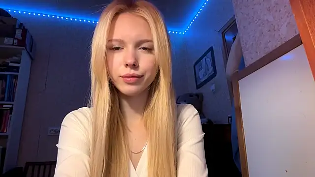 LiltedLube online show from November 2025 09:03:01 AM