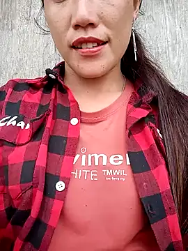 Snapshot of Phantamay chatting on November 2025 06:12:01 AM Phantamay online show from November 2025 06:12:01 AM