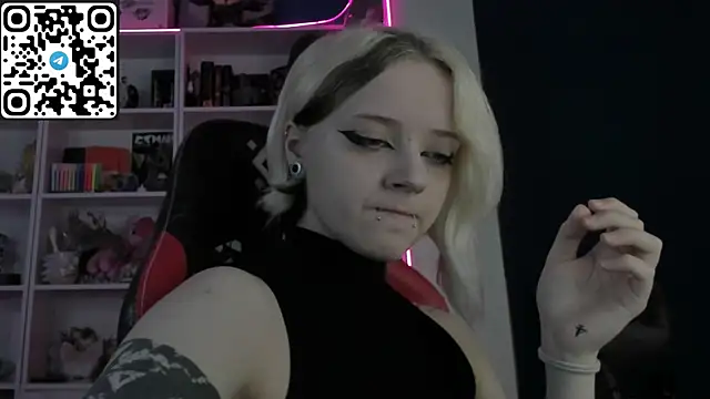 Holy Mistress S online show from May 2026 08:41:01 AM