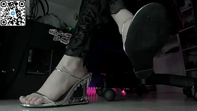 Holy Mistress S online show from June 2026 07:22:02 AM