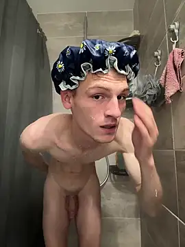 Snapshot of Charlycki chatting on October 2025 10:37:01 AM Charlycki online show from October 2025 10:37:01 AM