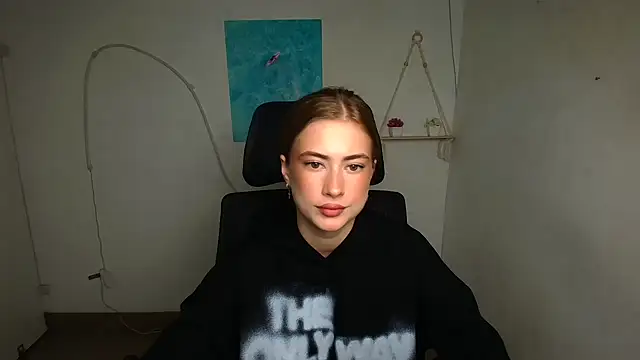 Snapshot of Candy_Chloe_ chatting on October 2025 12:30:01 PM Candy Chloe online show from October 2025 12:30:01 PM