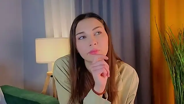 Snapshot of KateCahee chatting on November 2025 01:03:02 AM KateCahee online show from November 2025 01:03:02 AM