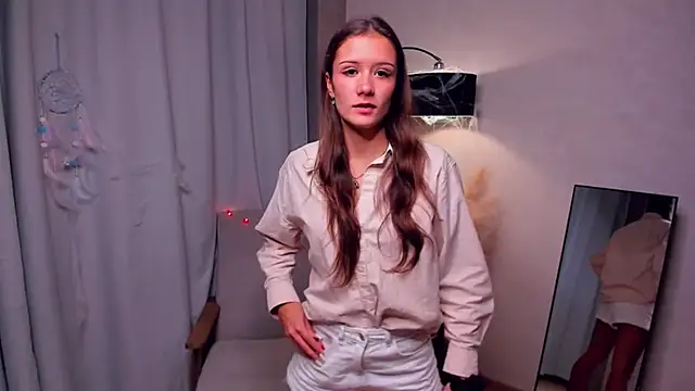 KeshaRachi online show from November 2025 01:40:01 AM