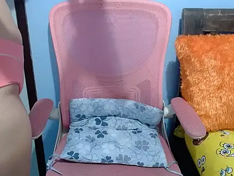 Snapshot of Skinny_Jean18xxx chatting on March 2026 05:55:02 AM Skinny Jean18xxx online show from March 2026 05:55:02 AM