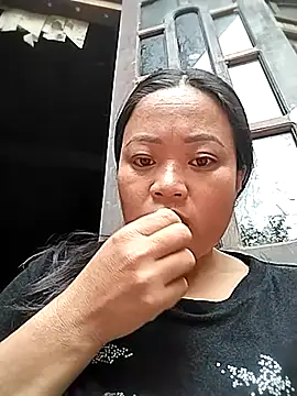 Snapshot of Nadia-a chatting on October 2025 02:23:02 AM Nadia-a online show from October 2025 02:23:02 AM