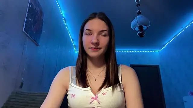 Snapshot of Beauty_miIa chatting on November 2025 07:16:02 PM Beauty miIa online show from November 2025 07:16:02 PM