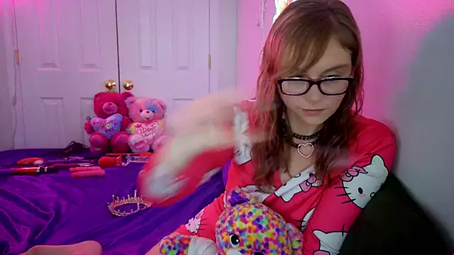 daddysprincess731 online show from April 2026 11:35:01 PM