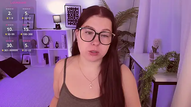 EffyBlush online show from November 2025 01:33:02 PM