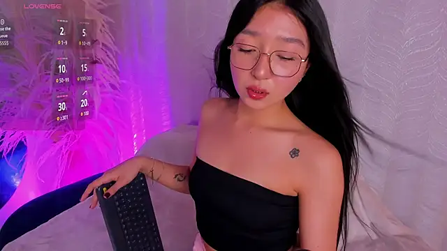 sydney miller  online show from June 2026 12:08:02 AM