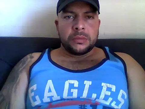 saitamahero1990 online show from November 2025 12:49:01 PM