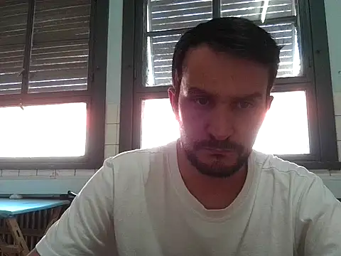 Snapshot of rosmeripelaes chatting on November 2025 07:14:02 PM rosmeripelaes online show from November 2025 07:14:02 PM