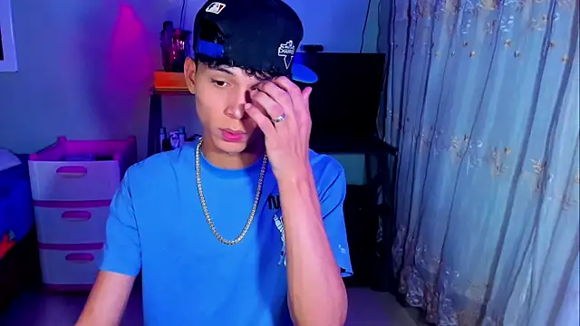 boyswantingplay online show from February 2026 04:05:02 PM